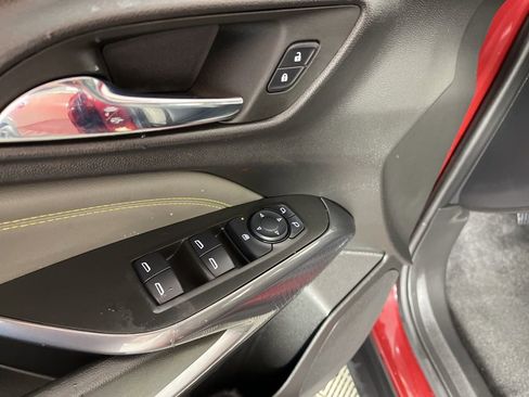 Certified 2024 Chevrolet Trax ACTIV w/ Sunroof Package image 28