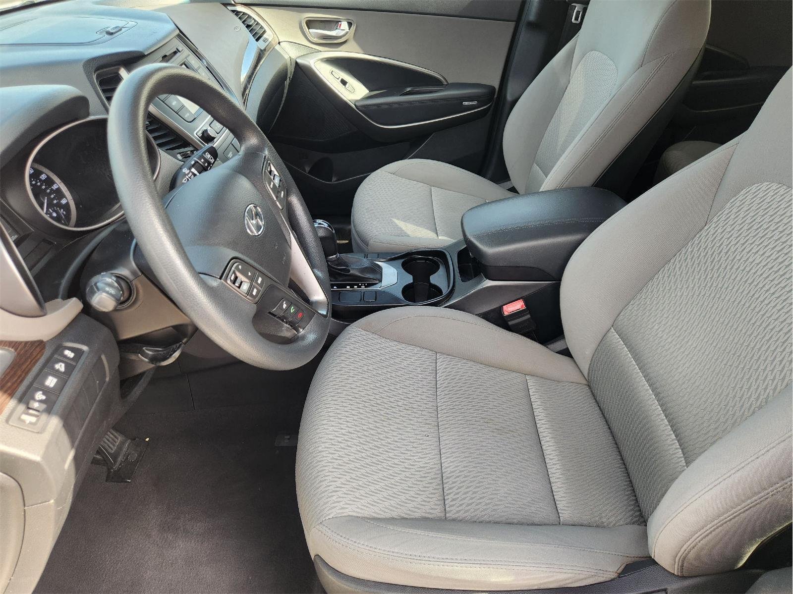 Used 2018 Hyundai Santa Fe Sport FWD image 12