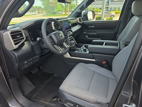 New 2026 Toyota Tundra SR5 AWD/4WD image 10