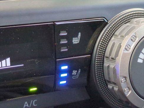 Certified 2026 Toyota 4Runner TRD Off-Road Premium image 21