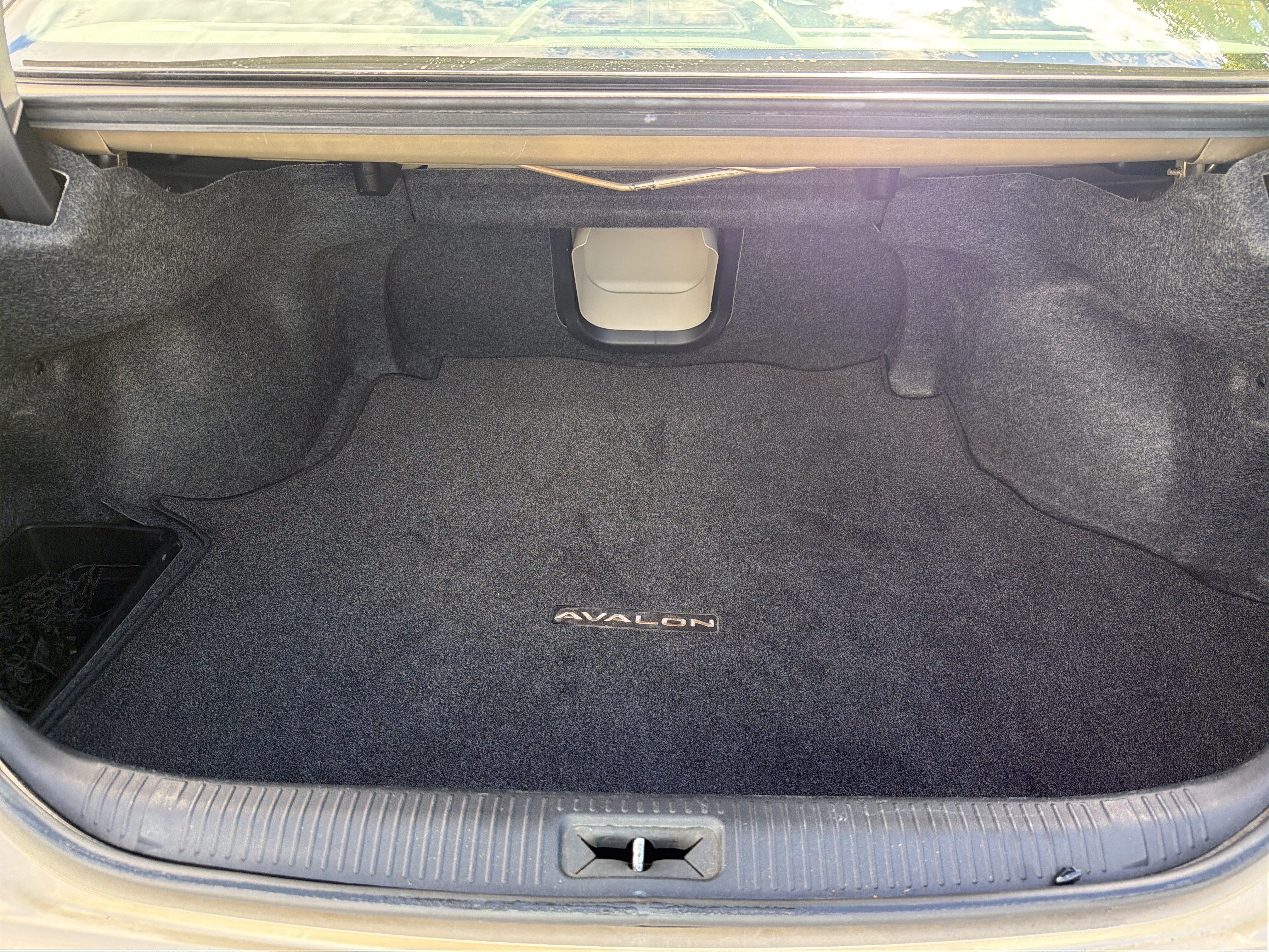 Used 2012 Toyota Avalon FWD image 13