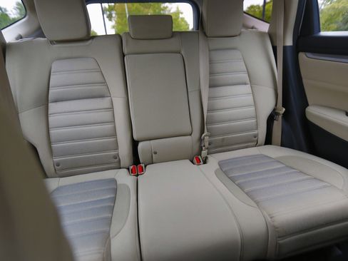 Used 2019 Honda CR-V LX image 12