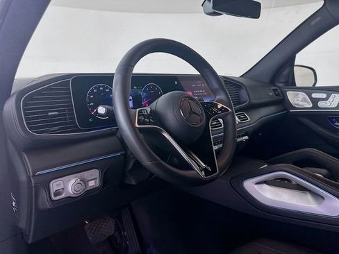 Certified 2024 Mercedes-Benz GLE 450 4MATIC image 9