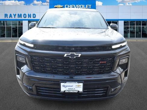 New 2026 Chevrolet Traverse RS w/ LPO, Floor Liner Package image 9