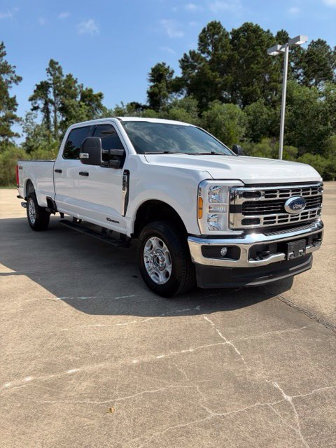 Used 2025 Ford F250 XLT w/ F-250 >10K GVWR Package AWD/4WD image 7