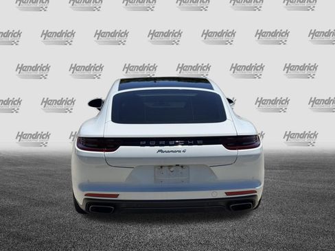 Used 2018 Porsche Panamera image 6