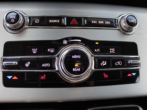 Used 2023 Lincoln Aviator AWD image 26
