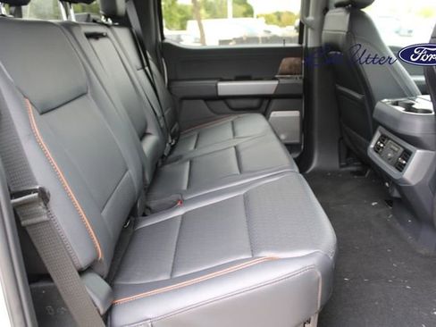 New 2026 Ford F250 Lariat w/ Black Appearance Package image 9