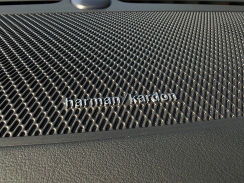 Certified 2026 Volvo XC90 B6 Plus AWD/4WD image 22