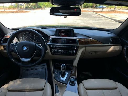 Used 2017 BMW 330i xDrive Sedan AWD/4WD image 28
