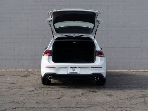 New 2026 Volkswagen GTI SE image 6