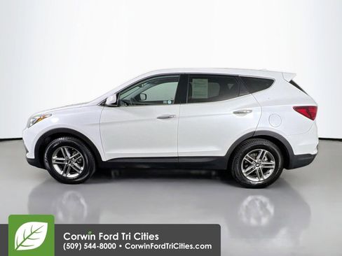 Used 2017 Hyundai Santa Fe Sport AWD/4WD image 6