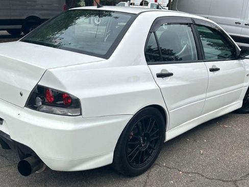 Used 2006 Mitsubishi Lancer Evolution RS AWD/4WD image 4