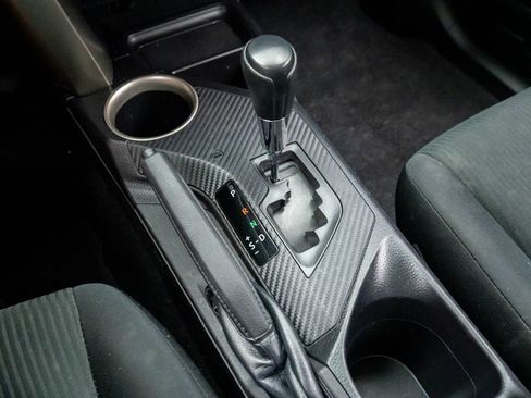 Used 2014 Toyota RAV4 LE image 27