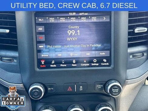 Used 2020 RAM 5500 Tradesman w/ Towing Technology Group RWD image 14