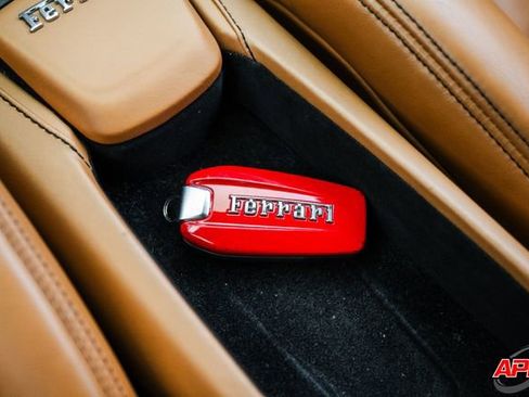 Used 2018 Ferrari 488 GTB image 94