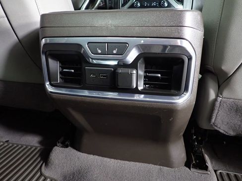 Used 2019 Chevrolet Silverado 1500 LTZ w/ LTZ Premium Package image 38