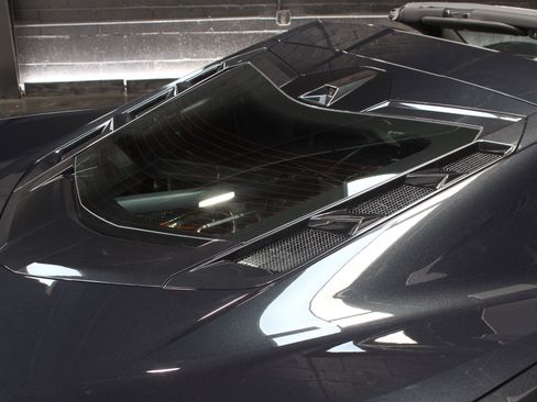 Used 2024 Chevrolet Corvette Stingray Coupe w/ Z51 Performance Package image 33