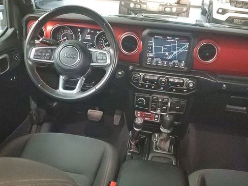 Used 2022 Jeep Wrangler Unlimited Rubicon image 12