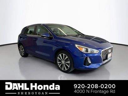 Used 2019 Hyundai Elantra GT w/ Style Package 02
