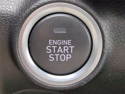 Certified 2023 Hyundai Kona SEL w/ Convenience Package image 35