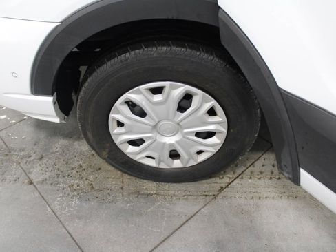 Used 2023 Ford Transit 350 XLT image 55