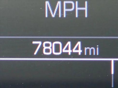Used 2018 Chevrolet Colorado LT w/ LT Convenience Package AWD/4WD image 11