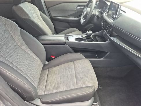 Used 2023 Nissan Rogue SV FWD image 26