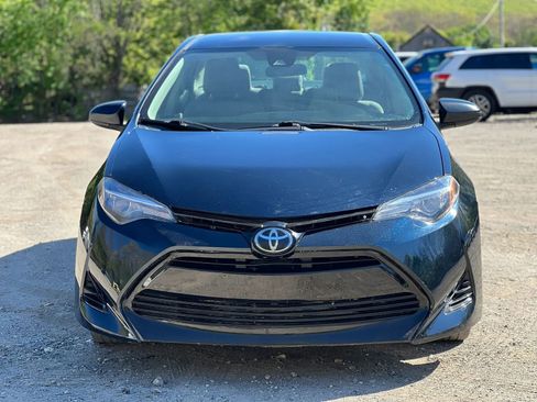 Used 2018 Toyota Corolla LE FWD image 1