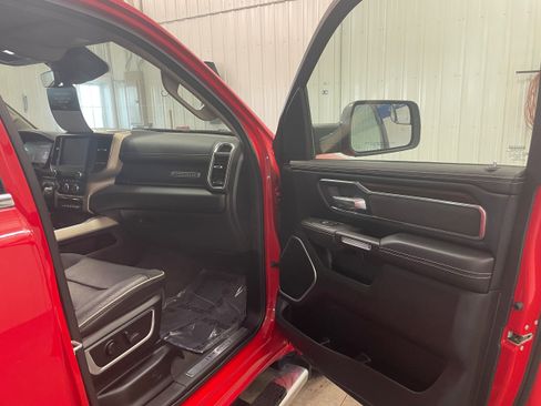 Used 2022 RAM 1500 Laramie image 27