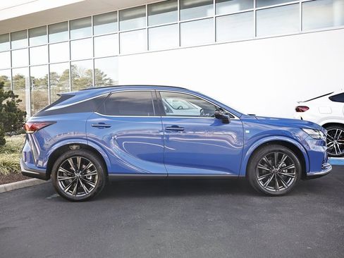 Used 2025 Lexus RX 350h image 4