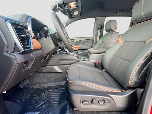 New 2026 GMC Canyon AT4 image 15