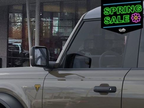 New 2025 Ford Bronco Badlands image 23