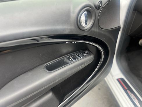 Used 2015 MINI Cooper Countryman S image 8