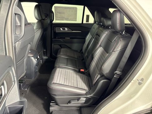 New 2026 Ford Explorer ST-Line RWD image 31