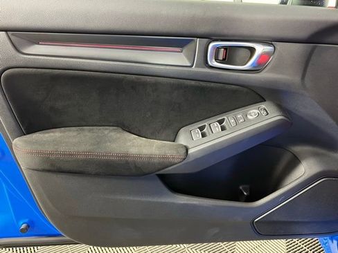 Used 2025 Honda Civic Type R image 22