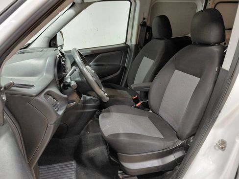 Used 2019 RAM ProMaster City Tradesman FWD image 8