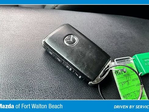 Used 2024 MAZDA MAZDA3 s FWD image 36