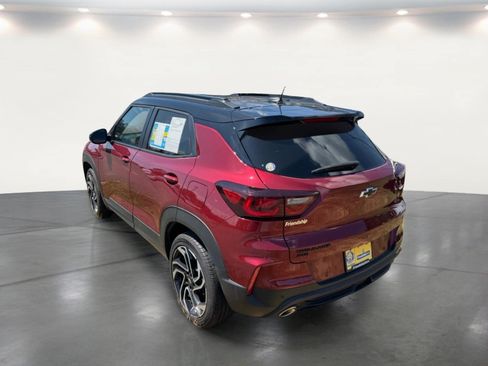 Used 2024 Chevrolet TrailBlazer RS w/ Convenience Package AWD/4WD image 18
