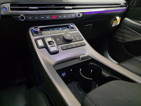 Used 2024 Hyundai Palisade Calligraphy image 19