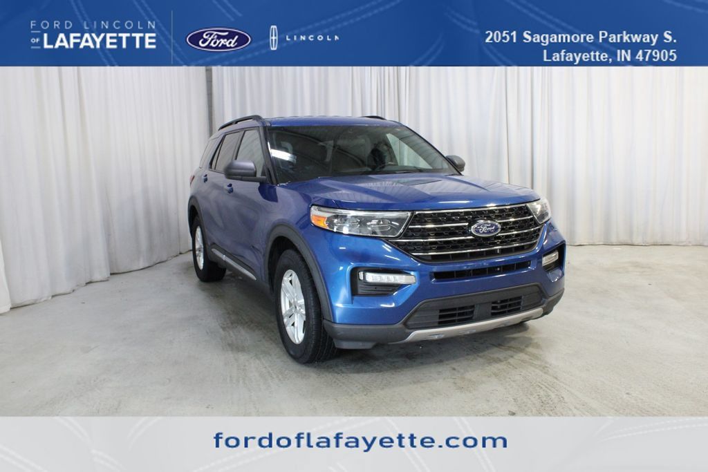 Used 2020 Ford Explorer XLT w/ Equipment Group 202A AWD/4WD image 1