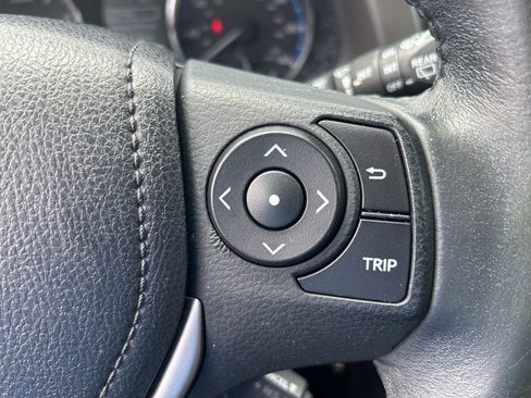 Used 2016 Toyota RAV4 XLE image 43
