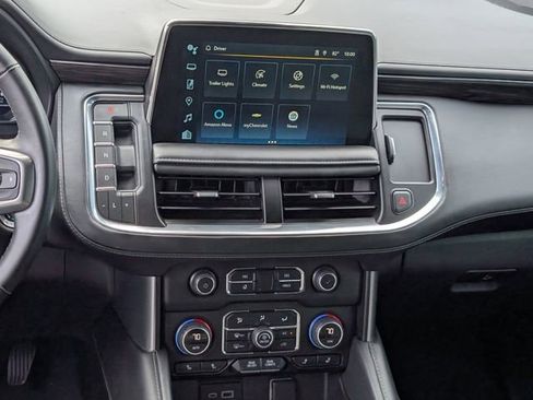 Used 2023 Chevrolet Tahoe Z71 w/ Luxury Package AWD/4WD image 11