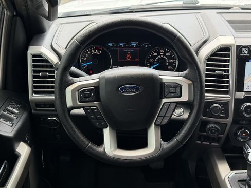 Used 2016 Ford F150 Lariat AWD/4WD image 15