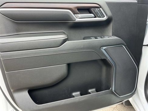 Used 2024 GMC Sierra 1500 SLT image 26
