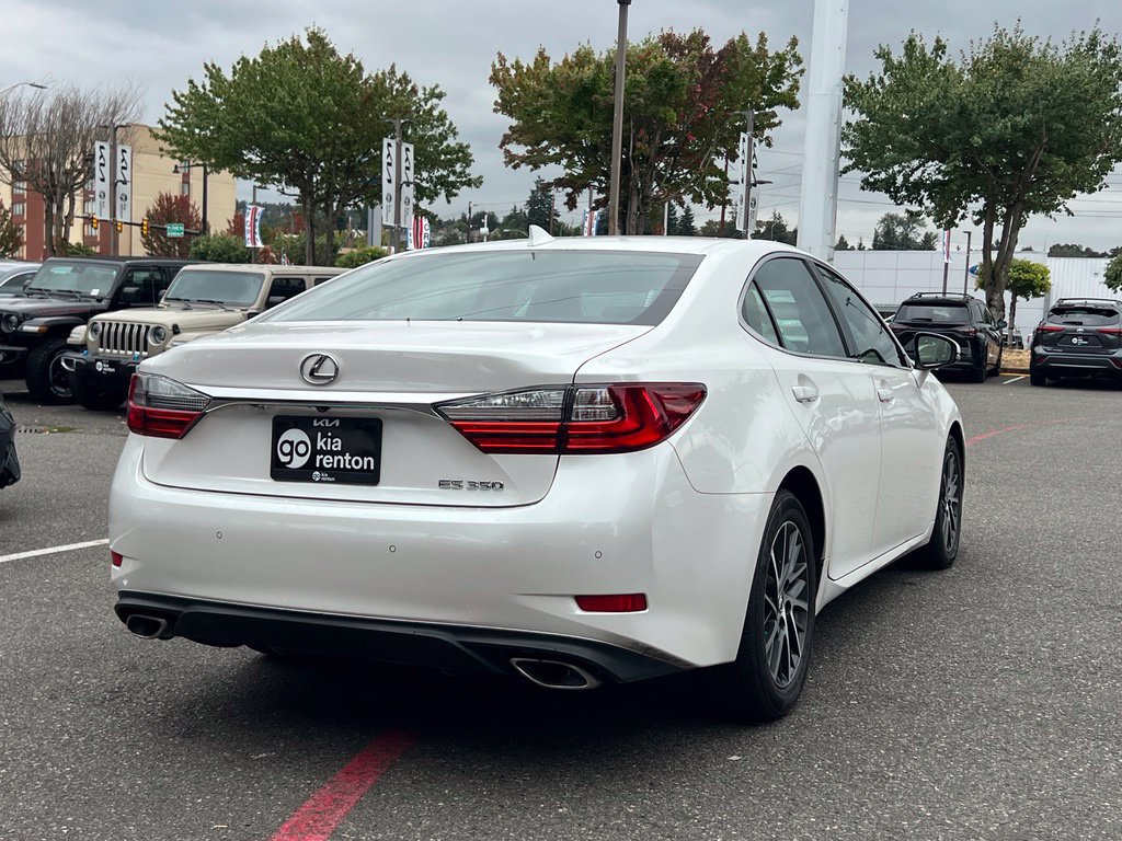 Used 2017 Lexus ES 350 FWD image 7