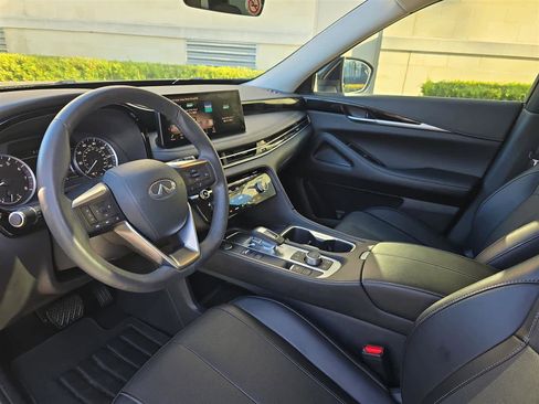 Certified 2024 INFINITI QX60 Pure w/ Cargo Package image 17