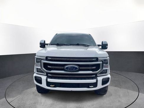 Used 2022 Ford F250 Platinum w/ Tremor Off-Road Package AWD/4WD image 2