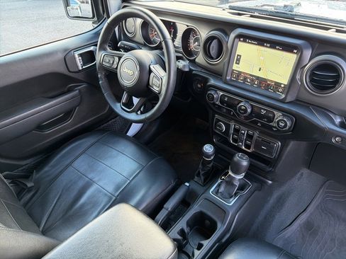 Used 2022 Jeep Wrangler Unlimited Sport w/ Sun And Sound Package image 27