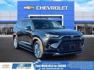 Used 2025 Toyota Grand Highlander Platinum video 1